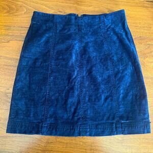 Free People - Denim Mini Skirt in Navy